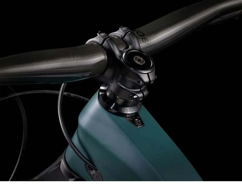 Trek Slash 9.8 GX AXS Enduro Mountain Bike in Matte Juniper-4